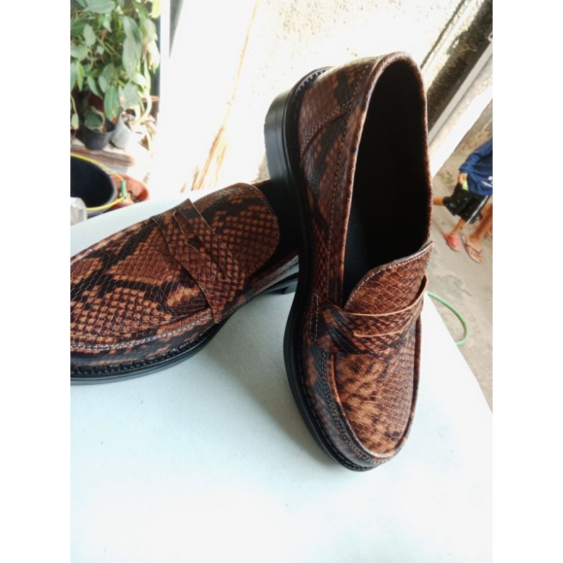 slip on pria wanitaSepatuKulitPriaHandmade-KulitAsliCibaduyut-Custom