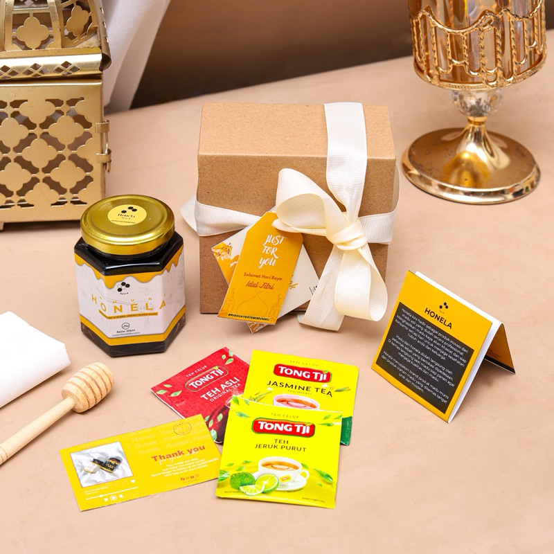 

HONELAKU HAMPERS SET MADU IMMUNE HABATTUSAUDA - HADIAH LEBARAN SET PREMIUM GIFT BOX HAMPERS MADU 100% MURNI HABATTUSAUDA IDUL FITRI IDUL ADHA