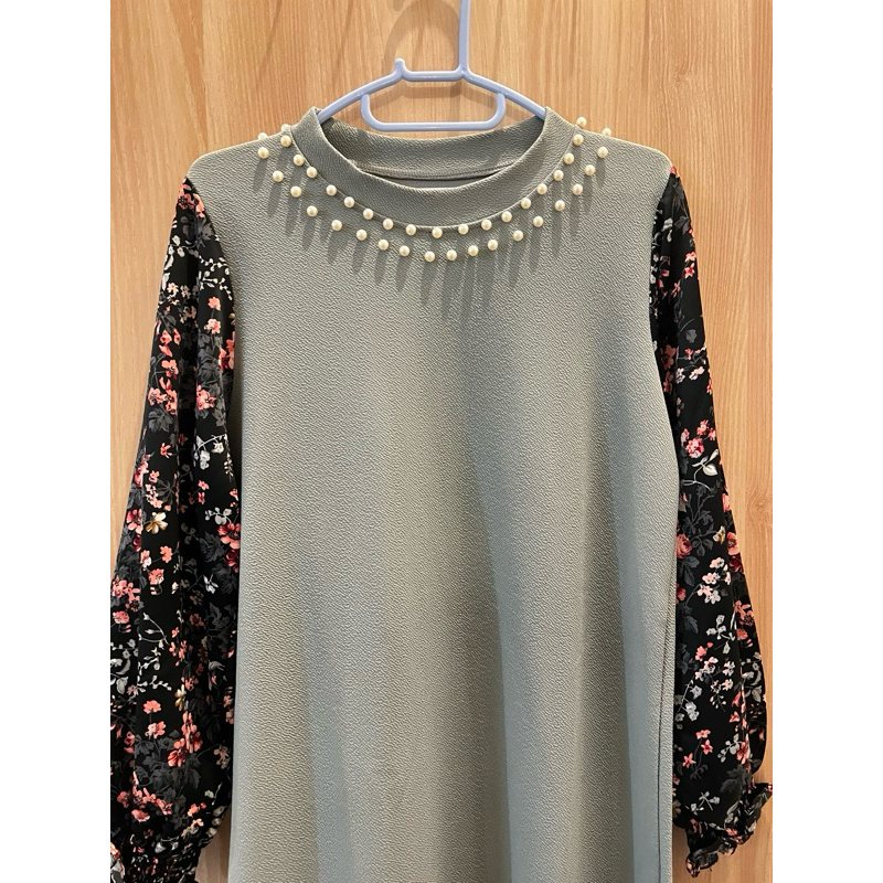 Preloved Tunik Bunga
