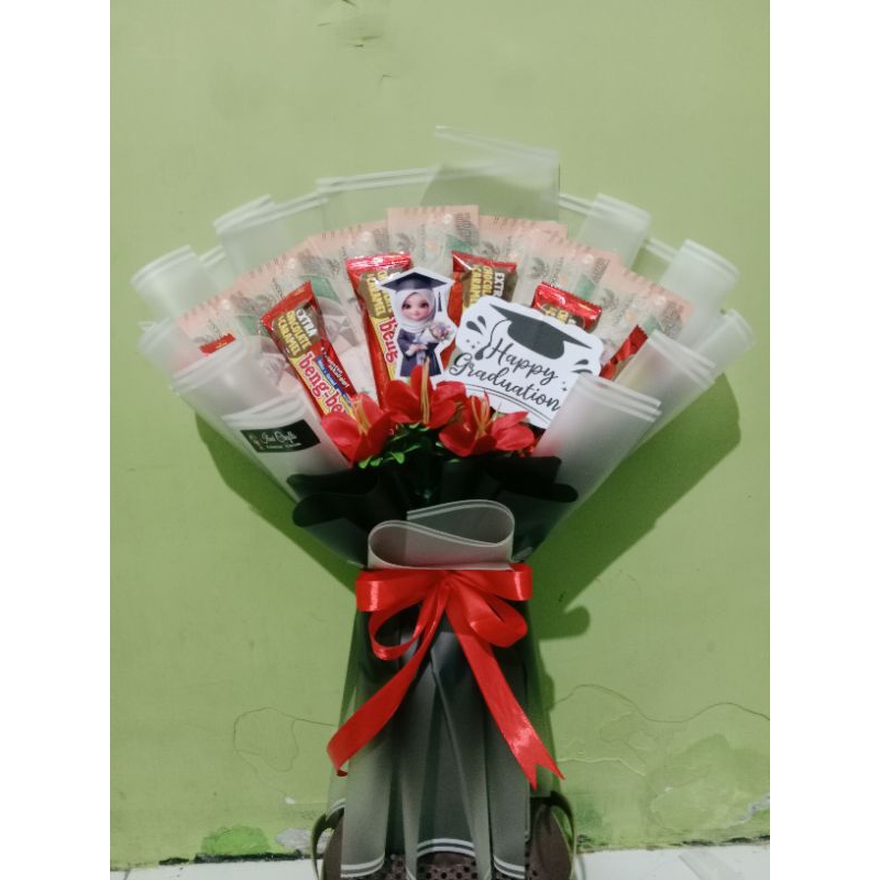 

Buket uang & snack