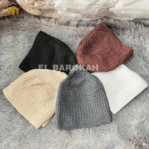 Peci Rajut YAMAN Tebal Polos Pria Dewasa Kopiah Sholat Knit Haji Hadramaut Premium Turki Rosal Hitam