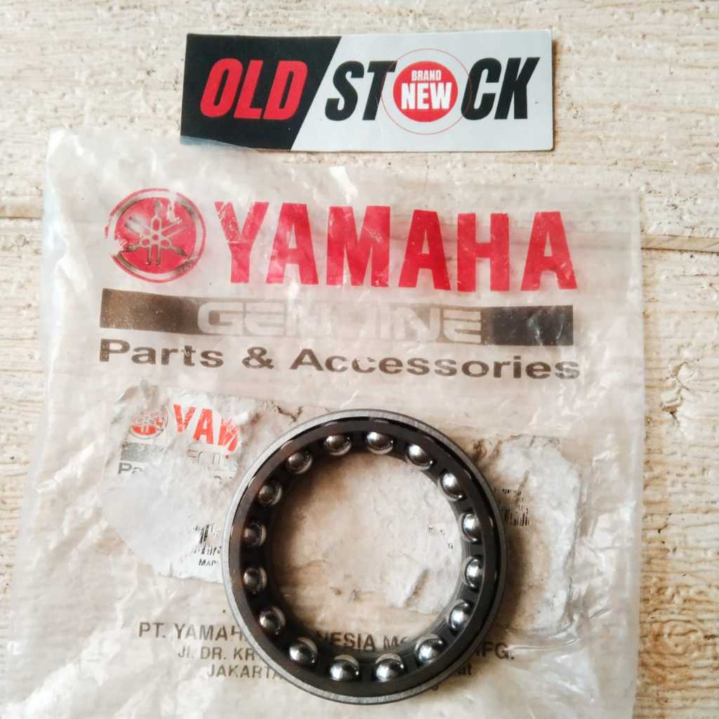 KOMSTIR BAGIAN BAWAH YAMAHA VIXION ASLI ORIGINAL 100% -NEW OLD STOCK-
