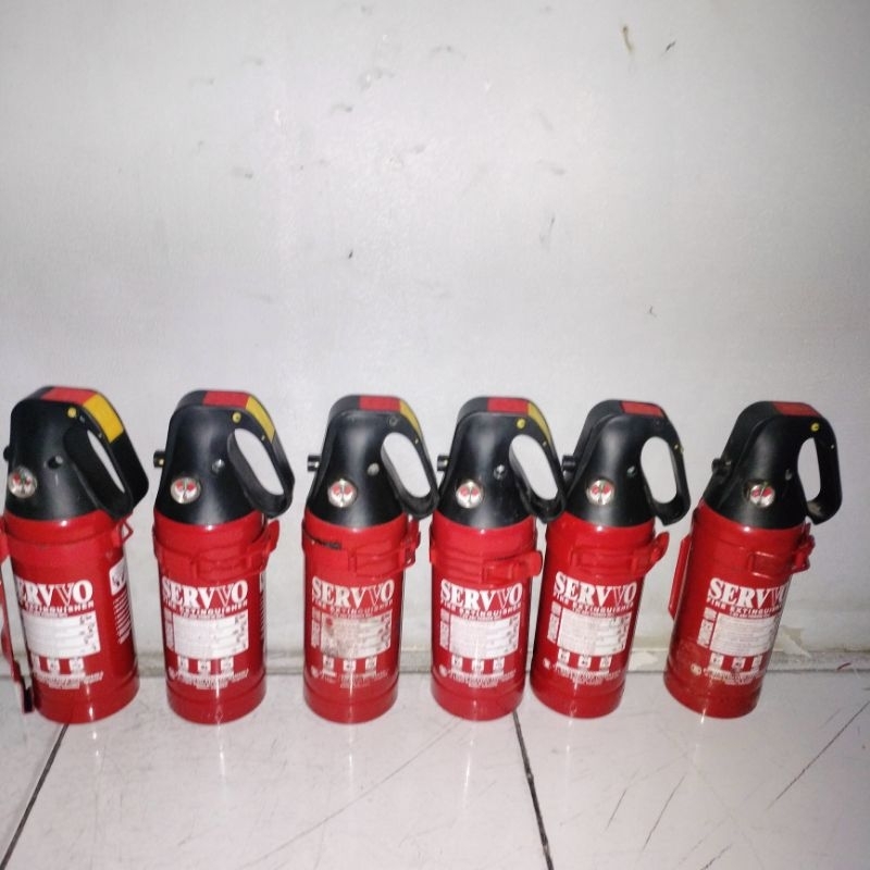 apar servvo 1kg sama breket barang sesuai iklan