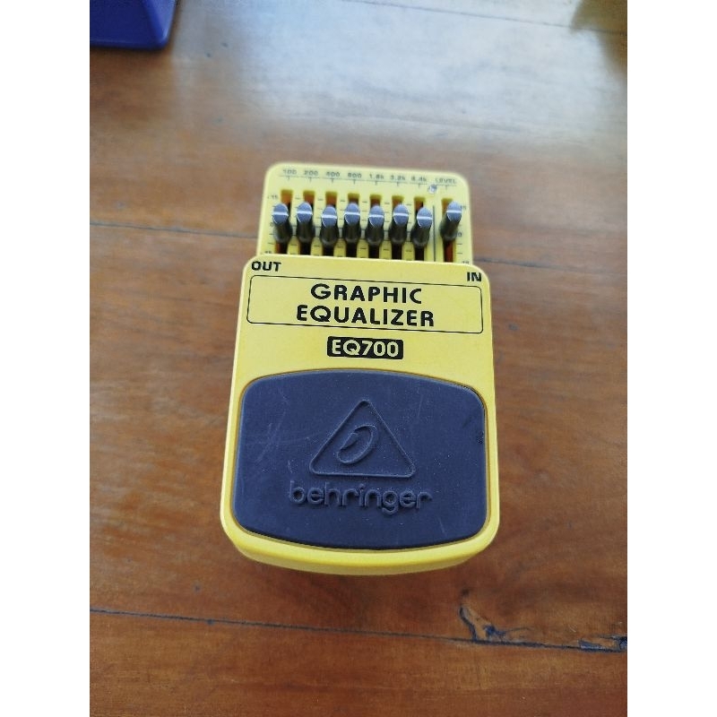 Behringer Graphic Equalizer