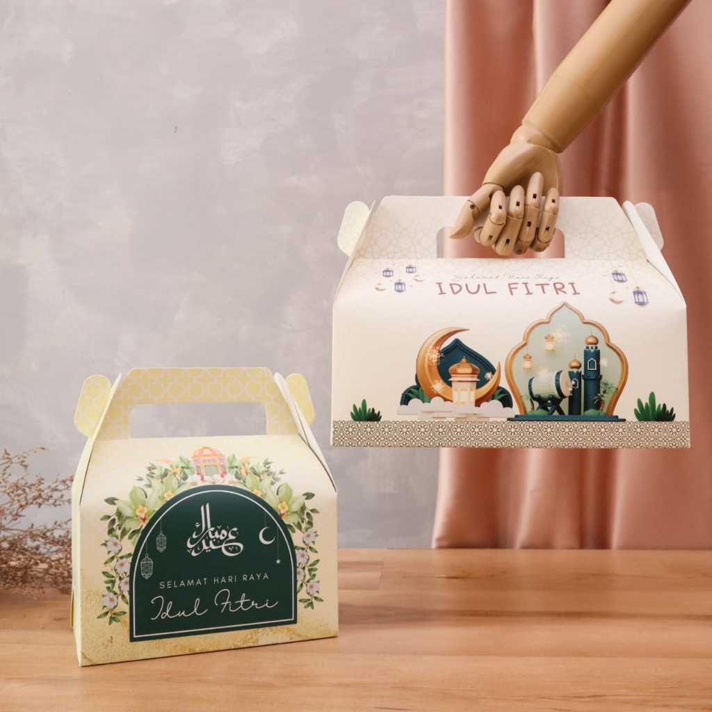 

[ ISI 10 PCS ] KOTAK HAMPERS IDUL FITRI / PAPER BAG LEBARAN 2025 / BOX HAMPERS SOUVENIR / GABLE BOX HAMPERS IDUL FITRI by. TOOKE