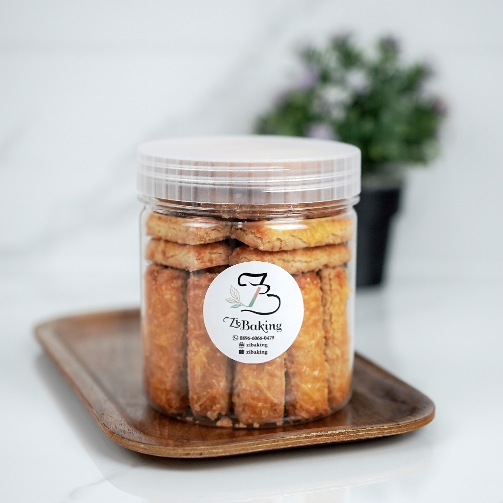 

Kue Kering Kastengel Zi Baking
