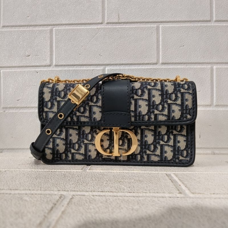 CD 30 Montaigne East West Bag with Chain