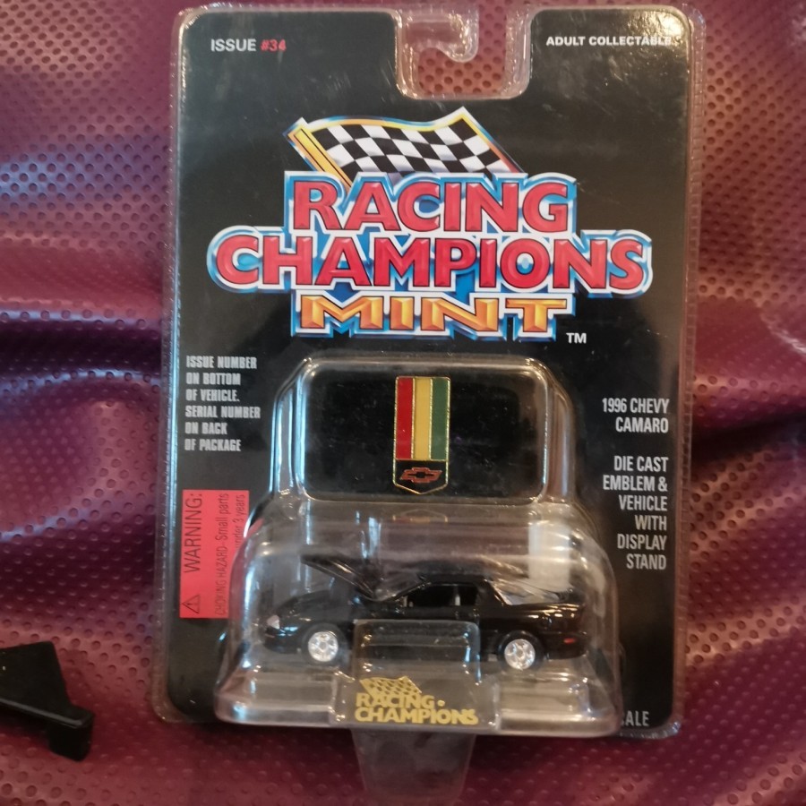 1997 Racing Champions Mint Edition 1996 Chevy Camaro Black Hitam
