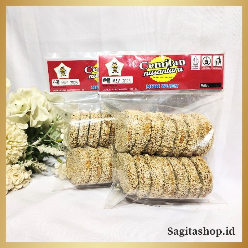 

Marie Wijen Biskuit Meri Wijen Cemilan Manis - 1pack Isi 14pcs