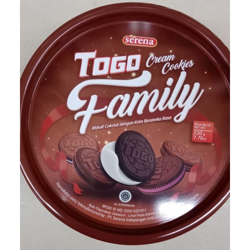 

Serena Biskuit Wafer Togo Family 220 gr / kue kaleng serena togo