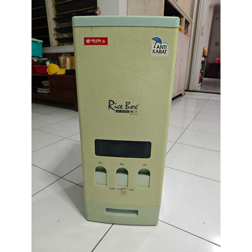 Rice Box Dispenser Tempat Penyimpanan Beras Anti Karat Lion Star 28 KG RB-7 Kotak Bekas Second Anti 