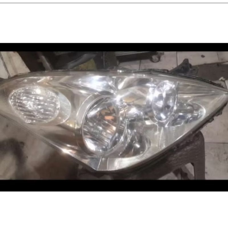 Headlamp lampu depan toyota wish 2002 2003 2004
