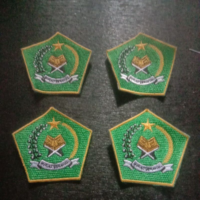 logo bordir ikhlas beramal//petch bordir ikhlas beramal//badge bordir ikhlas beramal//logo bordir de