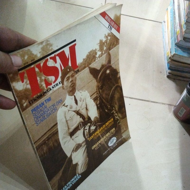 TEKNOLOGI & STRATEGI MILITER NOMOR 28 TAHUN III/1989