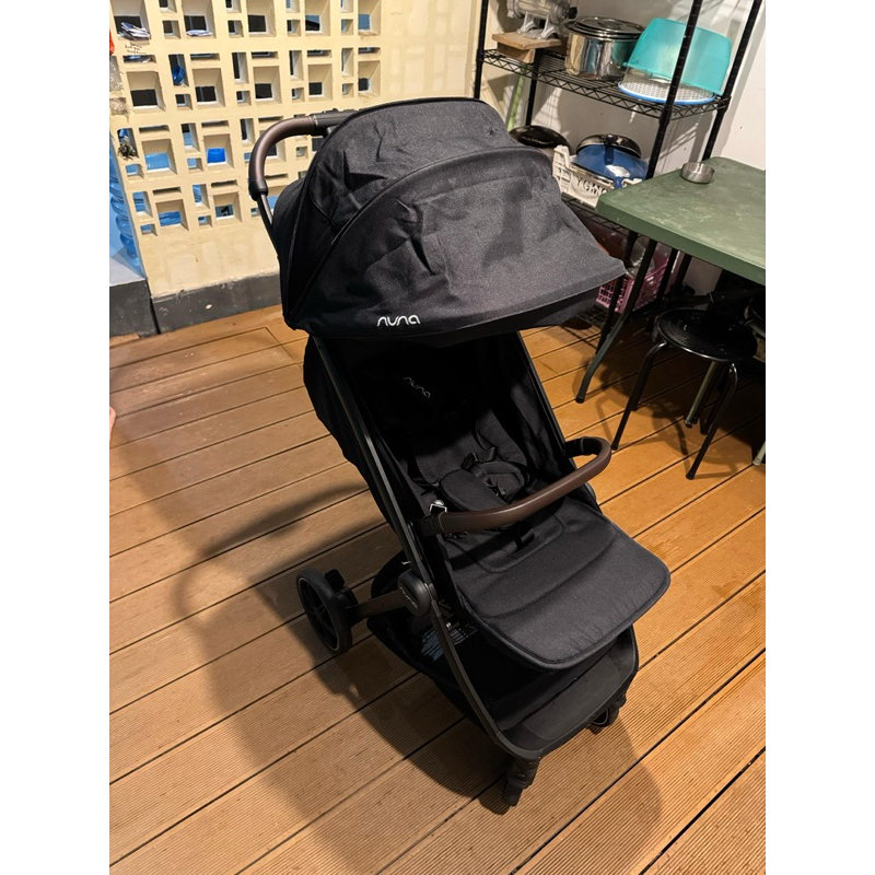 NUNA TRAVEL LX