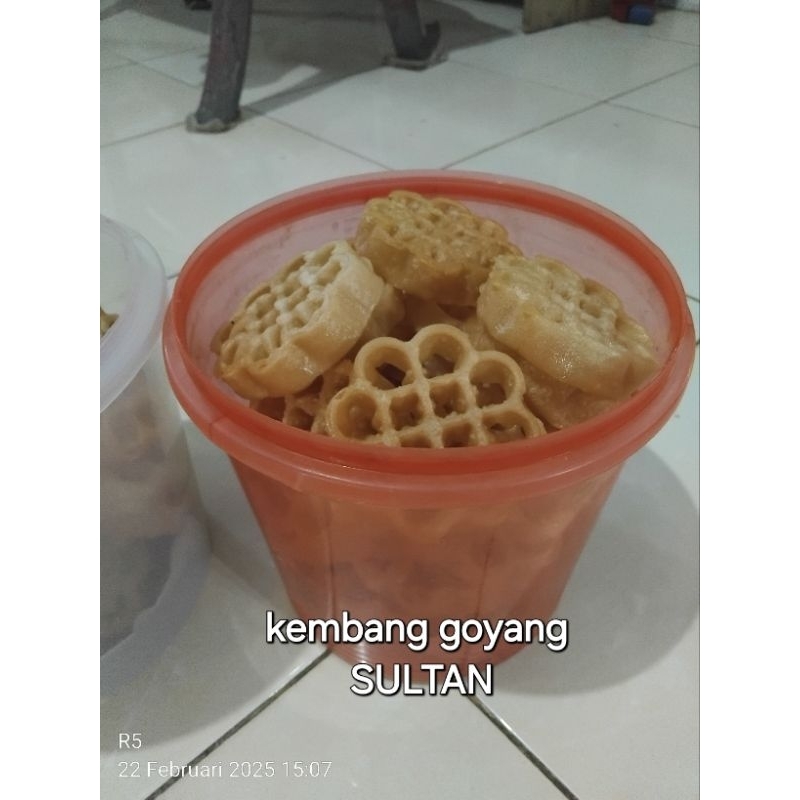 

Kembang goyang SULTAN + tupperware ukuran 500gr