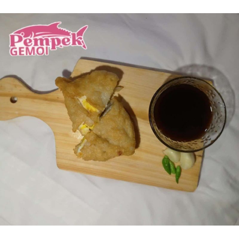 

Pempek Kapal Selam