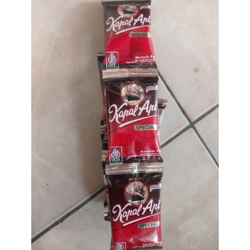 

Kapal api spesial kemasan 6 gr 1 renteng