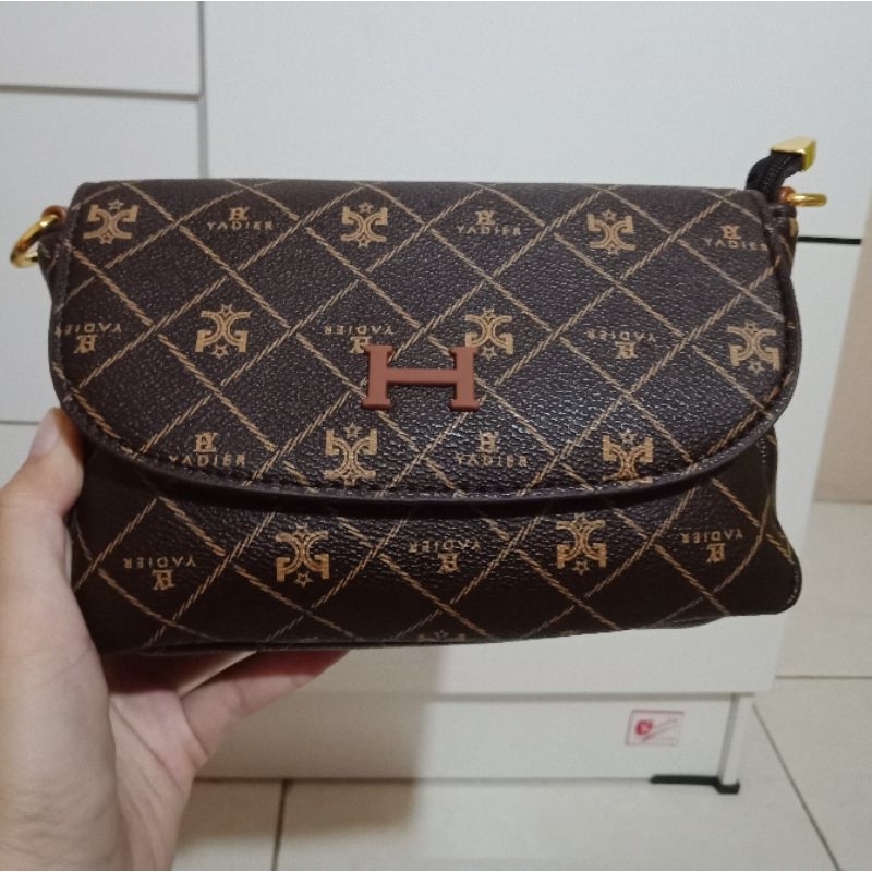 TAS SELEMPANG WANITA YADIER / TAS FASHION WANITA IMPORT TAS WANITA TERBARU KEKINIAN VIRAL / SLINGBAG