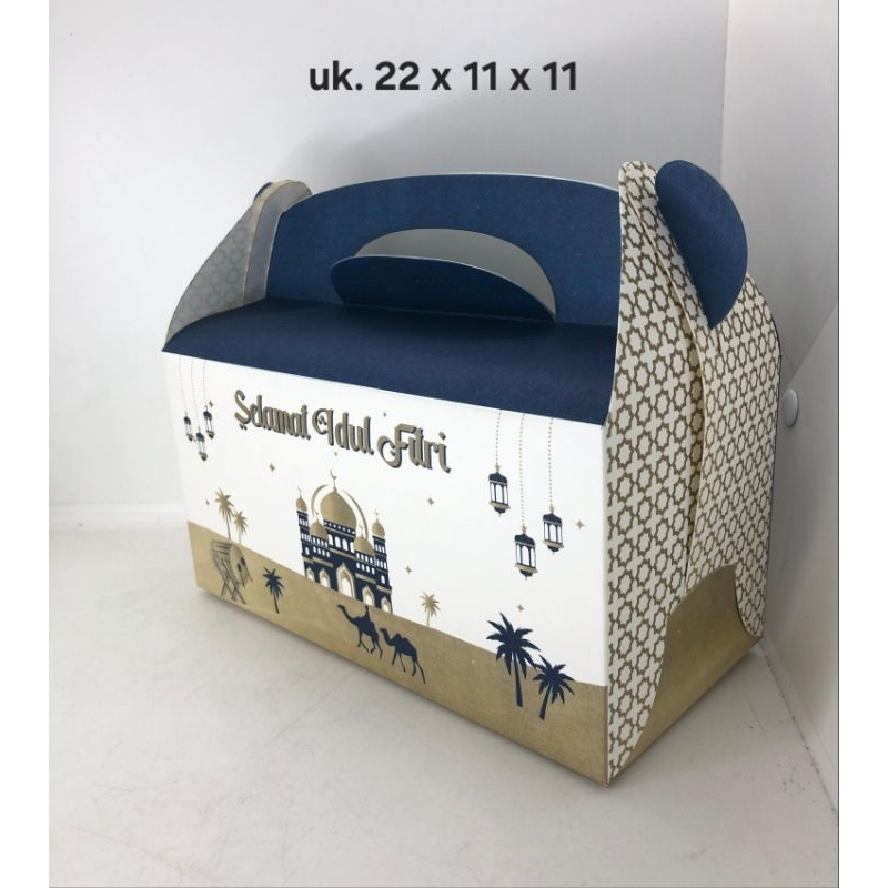 

5pcs GABLE BOX IVORY LEBARAN IDULFITRI 22x11x11cm