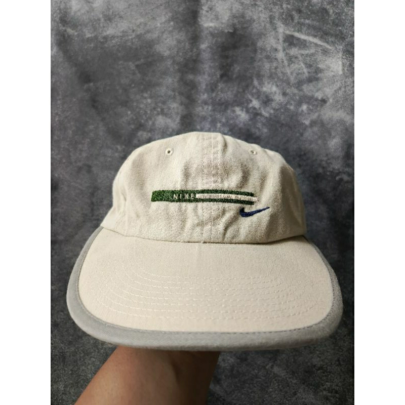 topi nike vintage