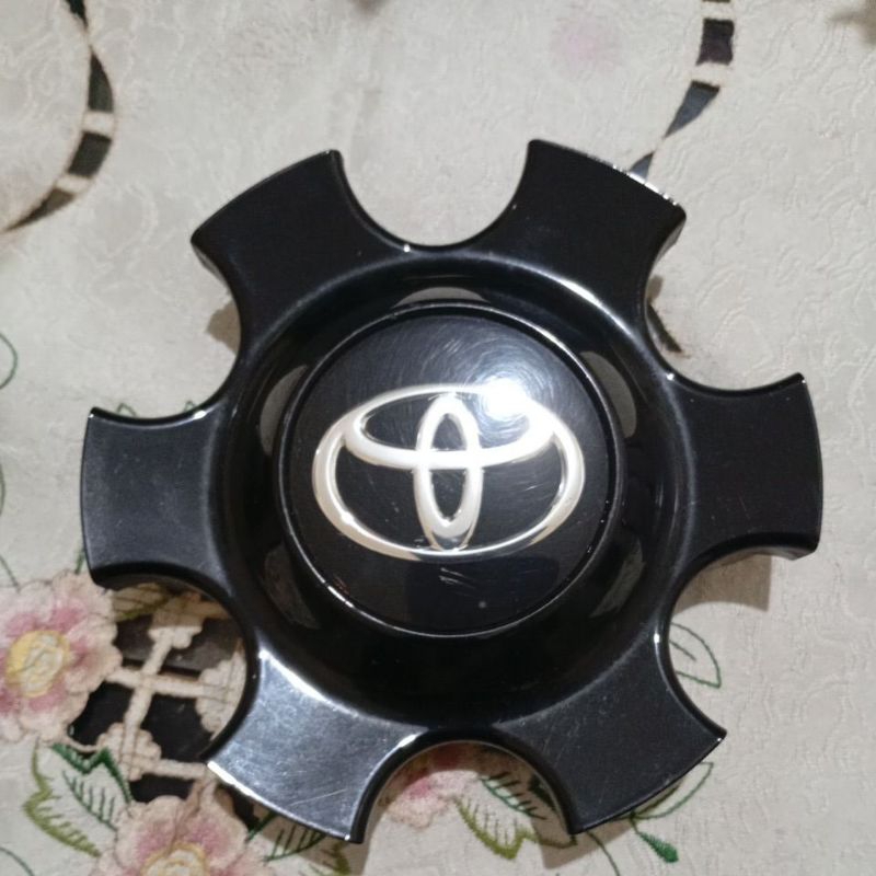 dop tutup velg velk Toyota Fortuner