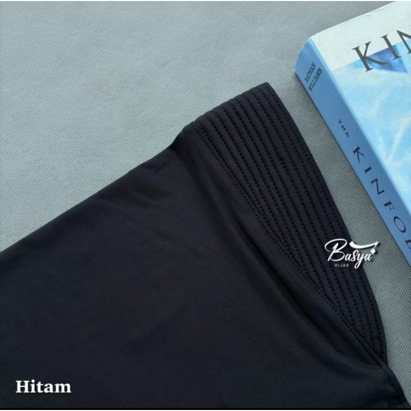 Bergo sport Basya. Khusus warna hitam. Bergo olahraga. Jilbab Olahraga