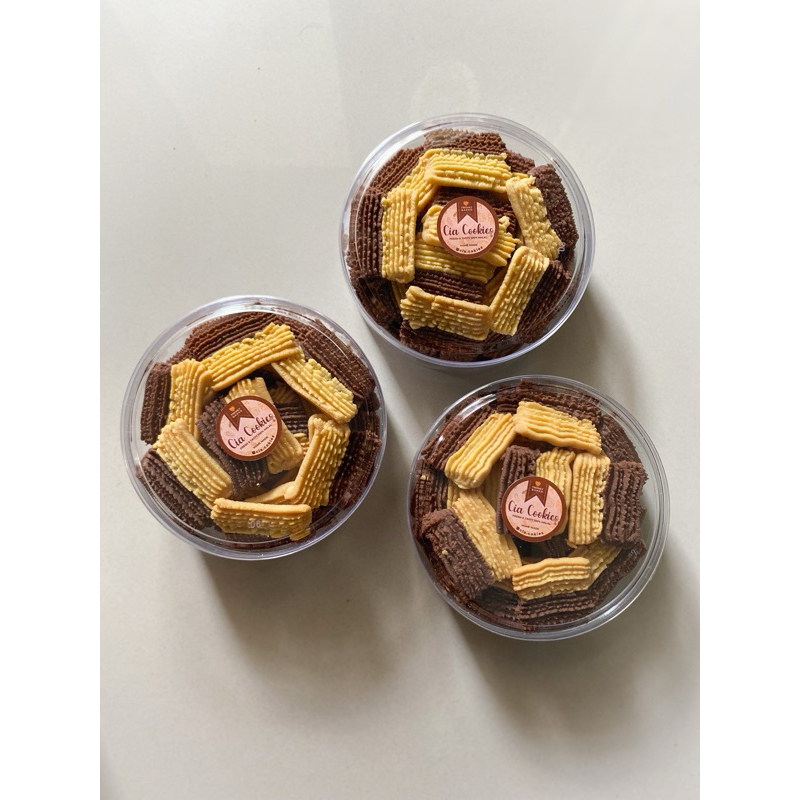 

KUE SEMPRIT SISIR MIX ORIGINAL COKLAT