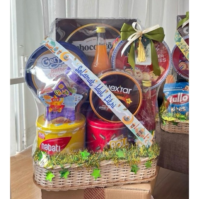 

PARCEL HAMPERS LEBARAN - paket istimewa