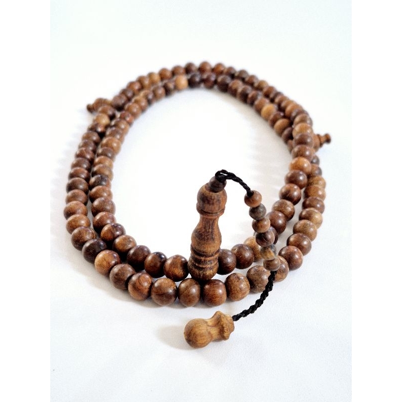 Tasbih Gaharu Kalimantan / Tasbih Kayu Gaharu Wangi Asli Kalimantan