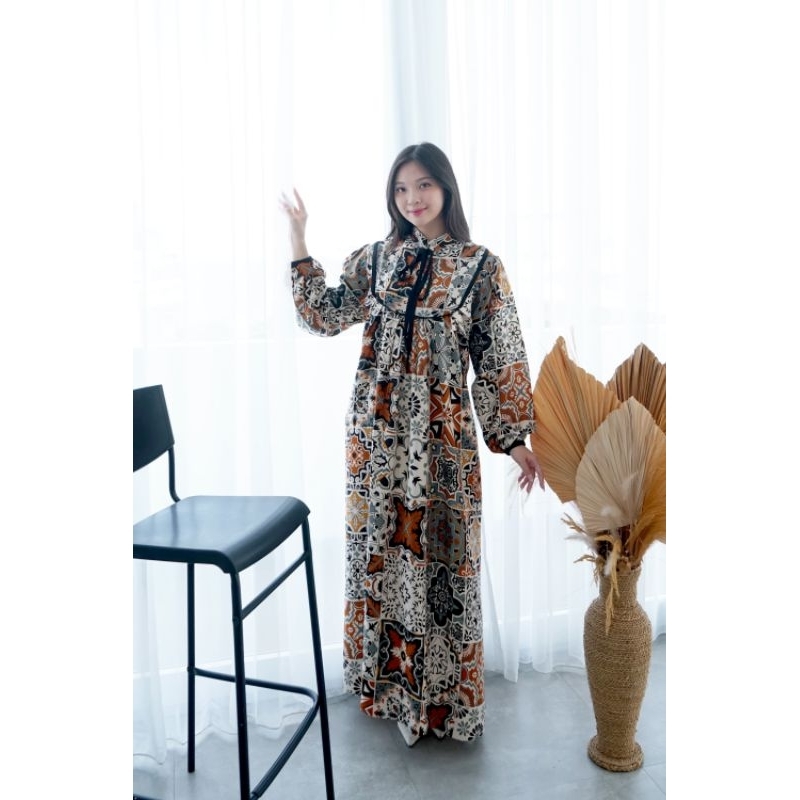 Nuboutique – Paula Long Dress Rayon Panjang Lebaran  Etnik Bohemian Tunic Gamis Wanita Bordir Bunga 