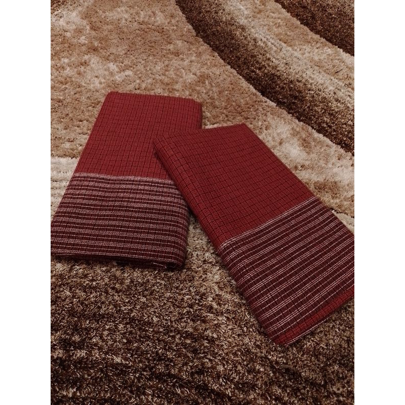 Kain Lurik Jarik/Lurik Gendong Merah Marun