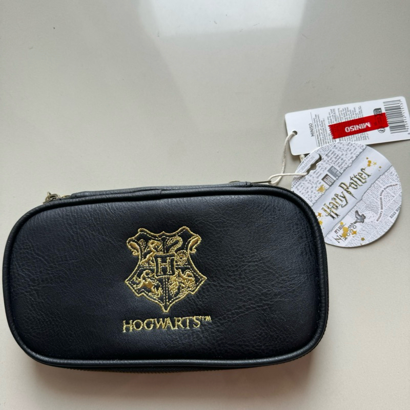 

[OFFICIAL] MINISO X HARRY POTTER PENCIL POUCH CASE BLACK READY STOCK NEW