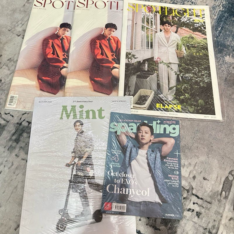 MAJALAH SPOTLIGHT MINT SPARKLING SEHUN CHANYEOL READY (SALE)