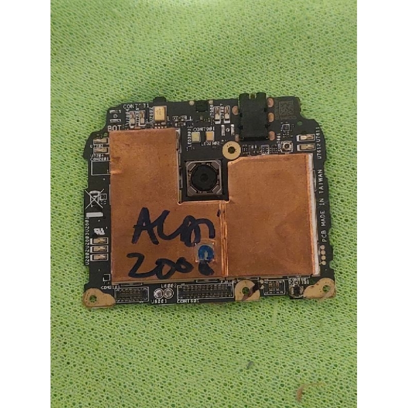 mesin Asus z008db sesuai deskripsi bonus kamera depan belakang Asus z008d