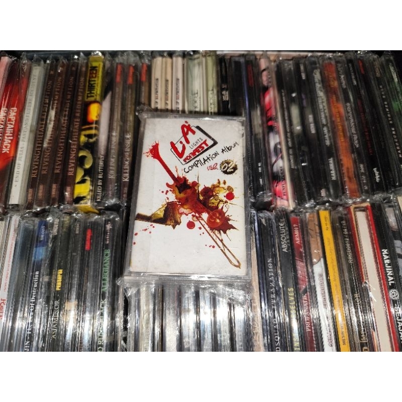 Kaset Kompilasi L.A Light Indiefest Vol 02 - Monkey To Millionaire, Scared Of Bums, Lipgloss, The Mo