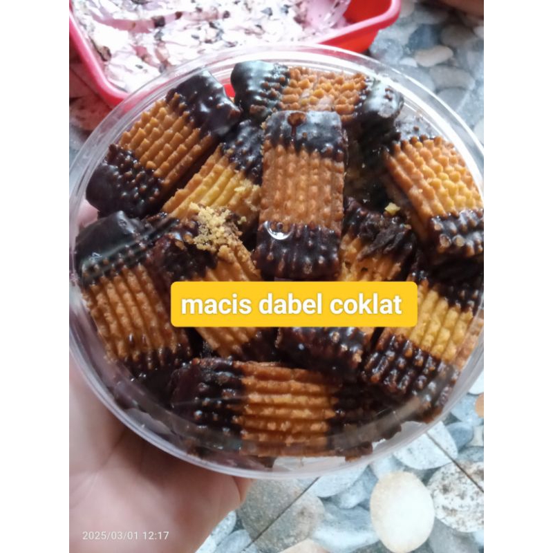 

macisdabelcoklat