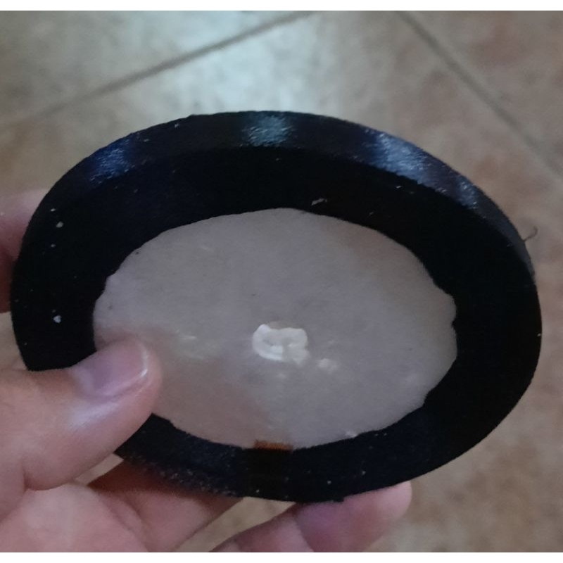 

Pita satin 1/4 inch 6 Mm Warna Hitam Obral Cuci Gudang