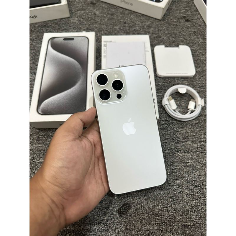 iphone 15 pro max 256gb ibox second white titanium super likenew