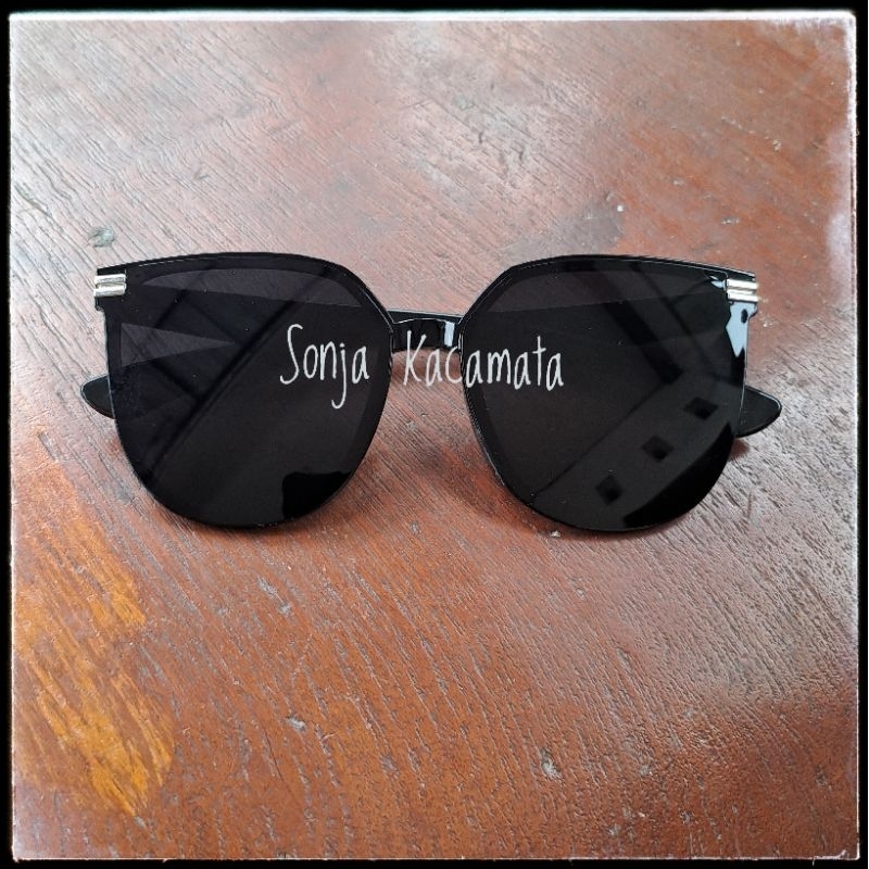 Kacamata GM/ Kacamata Hitam/ Kacamata Frame Besar