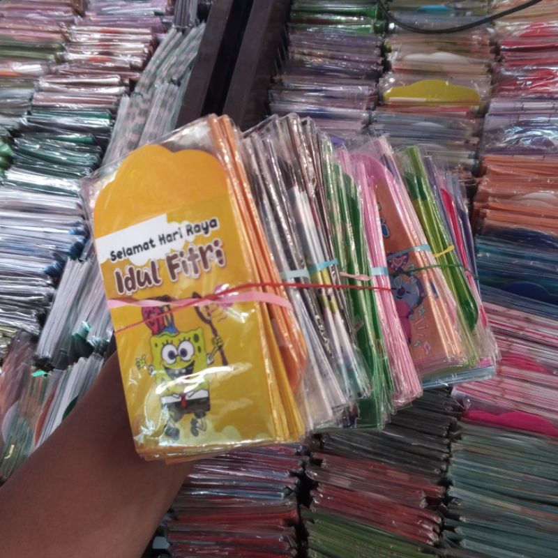 

800 LEMBAR Amplop Lebaran MEDIUM. Siap Jual Sudah Di Lem