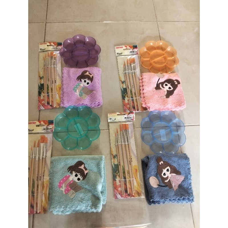 

Kuas Lukis (Brush) Joyko set + Palette + Lap free box