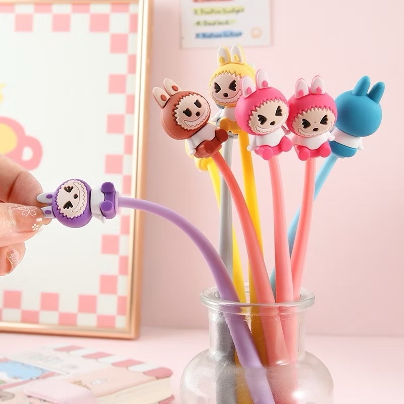 

Pen Anak Goyang Lentur Labubu 3D Pulpen Elastis Lucu Rubber 0.5mm
