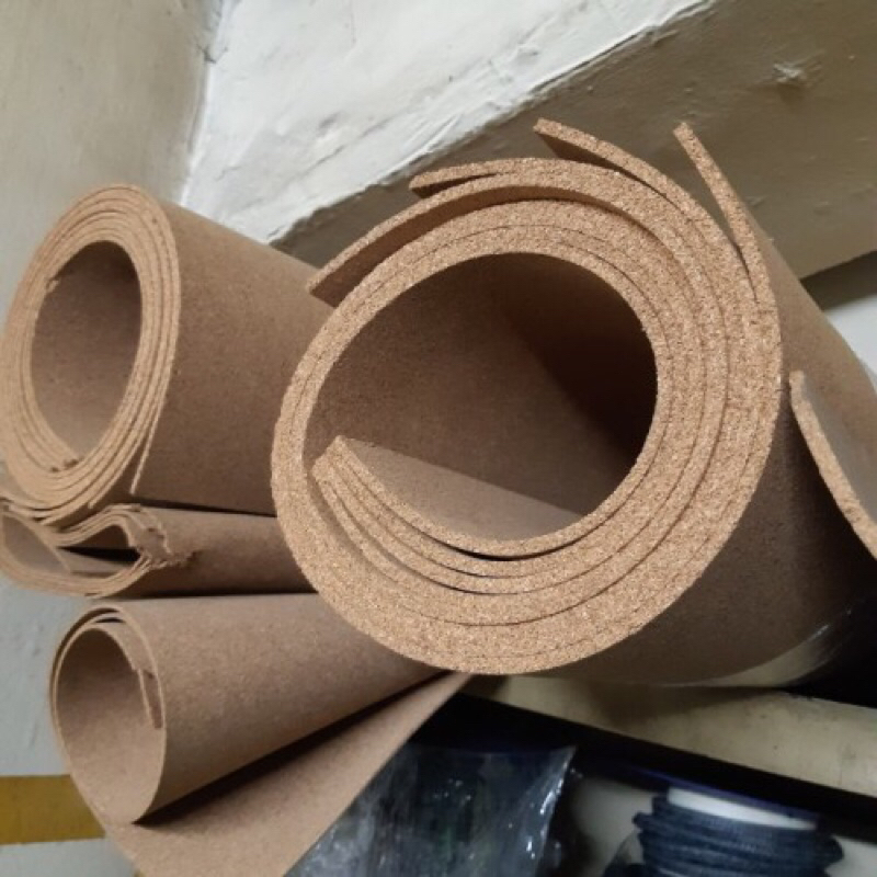 

cork sheet 10mn x 60cm x 90cm ( gabus patah lembaran )