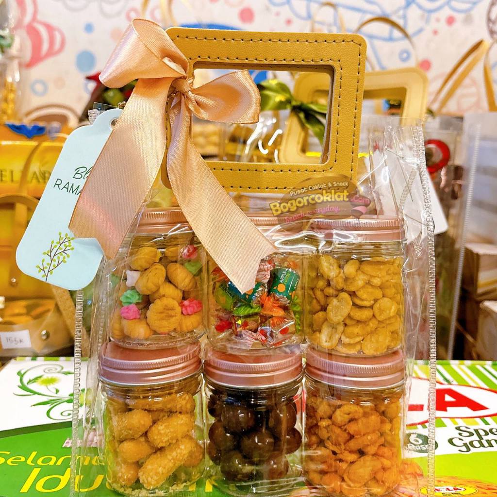 

Hampers Kacang Permen Isi 6 Lebaran 2025