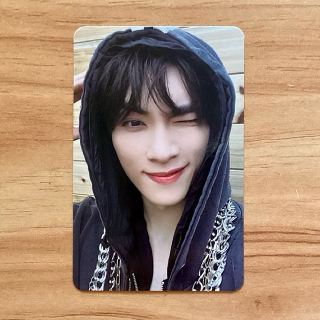 [READY] PC XIAOJUN PHOTOBOOK B VER FREQUENCY WINK HOODIE WAYV PB A PHOTOCARD VERSION NCT KUN TEN XIA