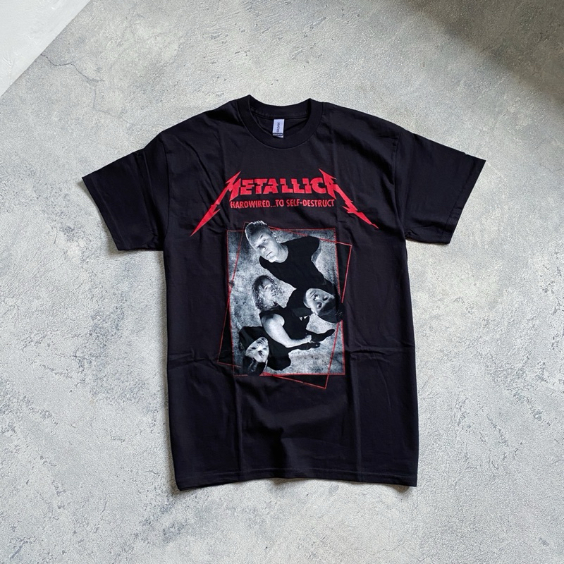 Metallica - Hardwired Band Concrete