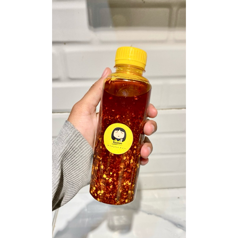 

Chili Oil by Njajajans - 250ml