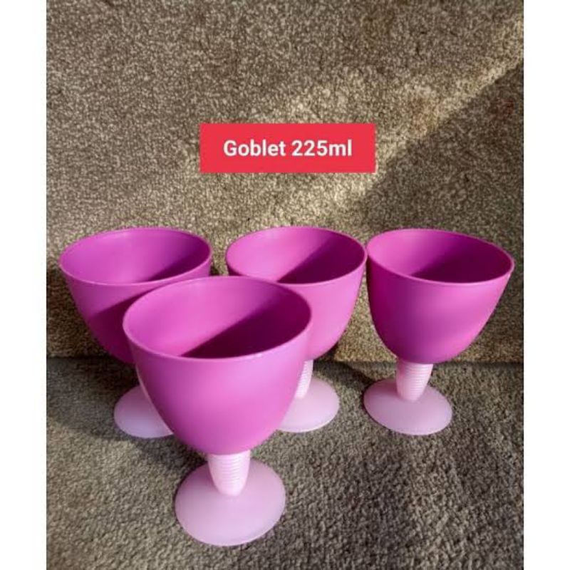 TUPPERWARE GELAS GOBLET UNGU(4pc)