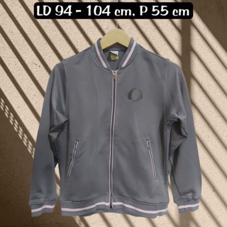 Preloved IGNIO jaket Tracktop untuk cewek